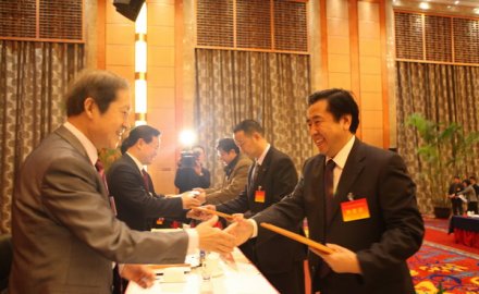 董事長袁仲雪榮獲全國工商聯(lián)“科技創(chuàng)新企業(yè)家”獎